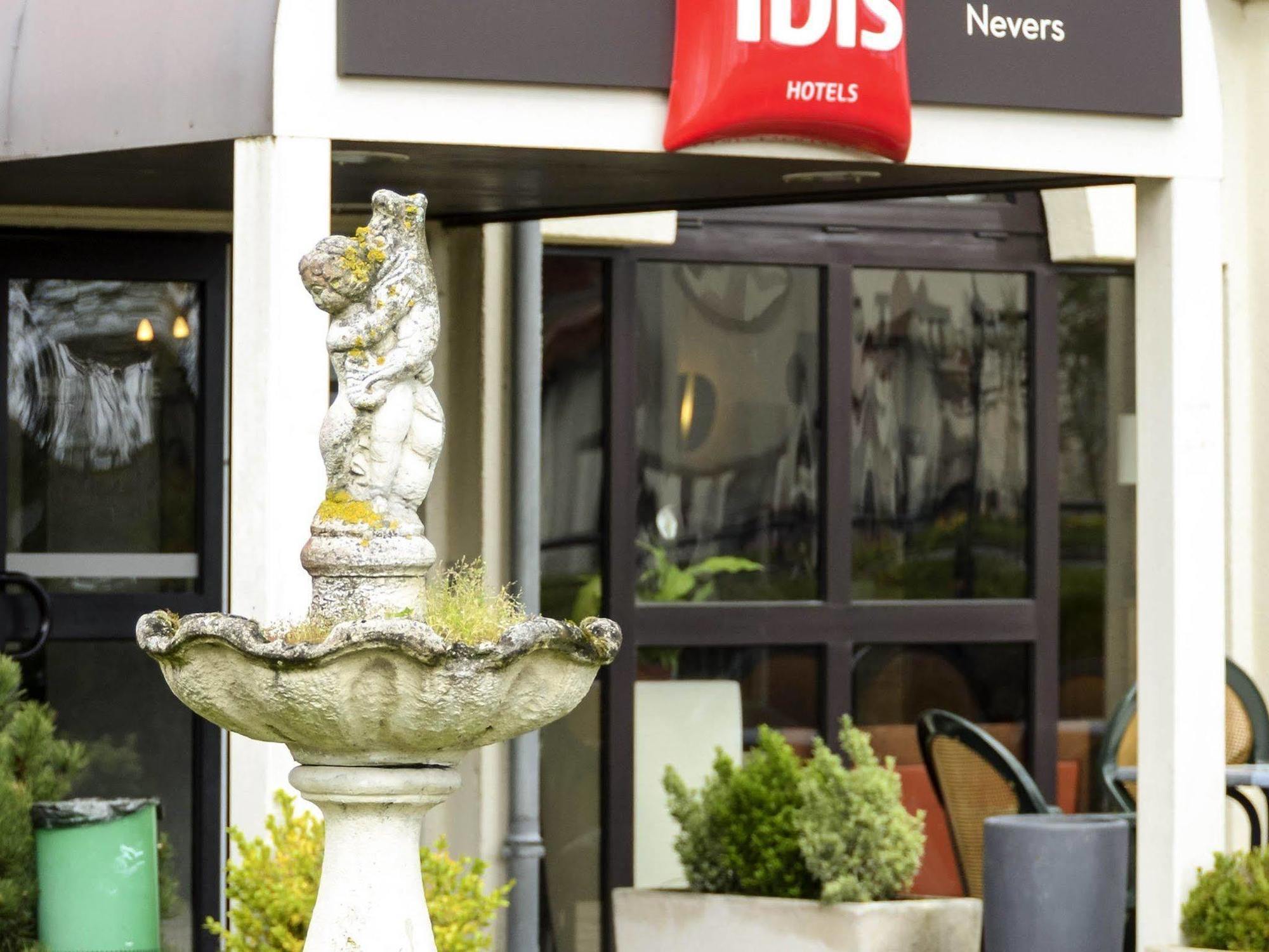 Hotel Ibis Nevers Exterior foto